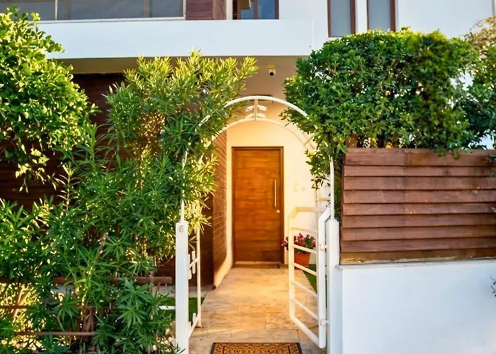 Palmtreevilla * オロクリニ