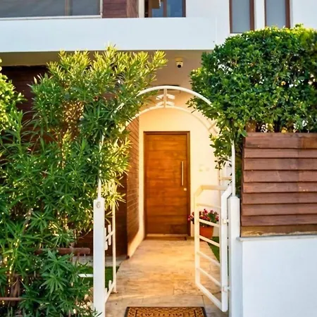 Palmtreevilla * Voroklini