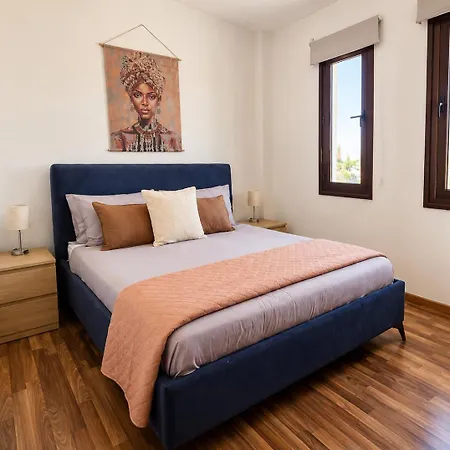 Villa Palm Tree By Staycom