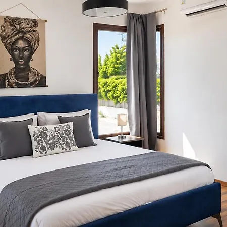 Villa Palm Tree By Staycom